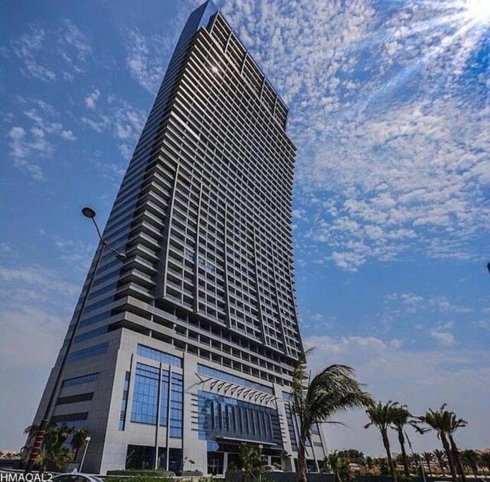 Damac Tower Apartment *